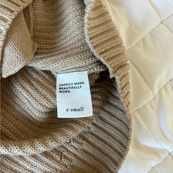 WVN Oversized Ribbed Cardigan - Picture 4 of 6